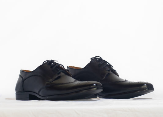 FRM07 - BLK | Sophisticated Black Leather Wingtip Derby Shoes